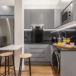 Cozy Ground-Floor Apartment For 2 In Chamberi Perfect Spot Quevedo IV