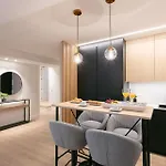 8-Person Luxury In The Heart Of Madrid Prime Location Fuencarral I