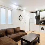Stylish 1 Bedroom Apartment In Barrio Salamanca