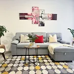 Encantador Apartamento En La Latina