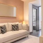 Modern Stay In La Latina For 3 - Vibrant Madrid Location Latina Toledo VII