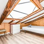 Apartamento Muy Amplio En Pleno Centro De Madrid
