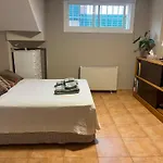 A 5 Minutos De Ifema Y 10 Del Aeropuerto, Habitacion Y Bano Privado Con Entrada Independiente