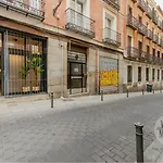 Confort Madrileno Para 8 En Tirso De Molina E2