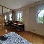 Apartamento De 2 Habitaciones En Batan