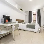 Classy IV - Ferga Suites