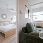 Real Encanto Para 8, Al Pie De Plaza Espana