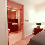 Apartment 4 Bedrooms Puerta De Alcala