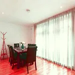Apartment 4 Bedrooms Puerta De Alcala