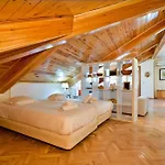 Apartment Latina VII
