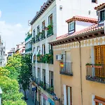 For You Rentals La Latina Apartment Ecm18
