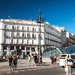 Apartamento En Carretas - Puerta Del Sol