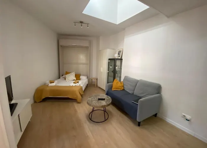 Bonito Estudio Con Terraza