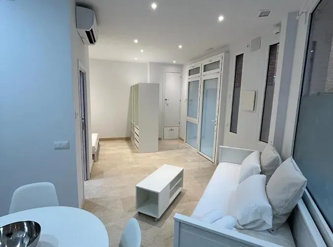 Apartamento Andres Tamayo Av America Botanica