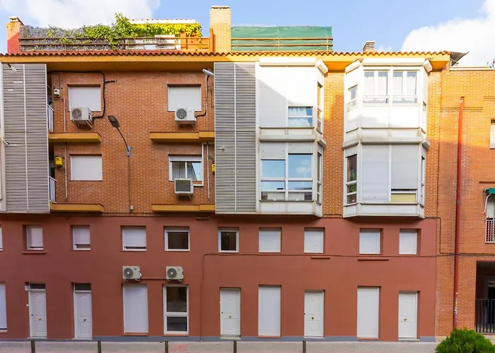 Stylish Duplex - 1 Bd 1Bth- Plaza Castilla