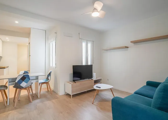 Bright Modern - 2Bedrooms 1Bath - Delicias