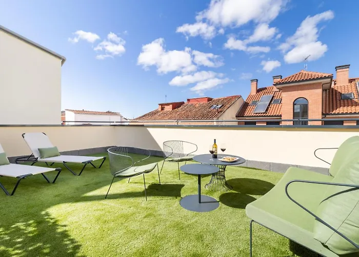 Stylish New Apartment With Terrace In The Heart Of La Latina - Latina Toledo Atico I