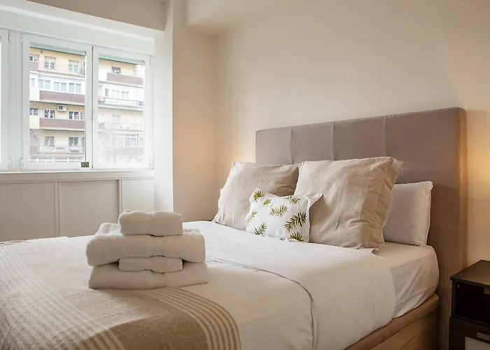 Modern 2 Bed Apartment Near Las Ventas