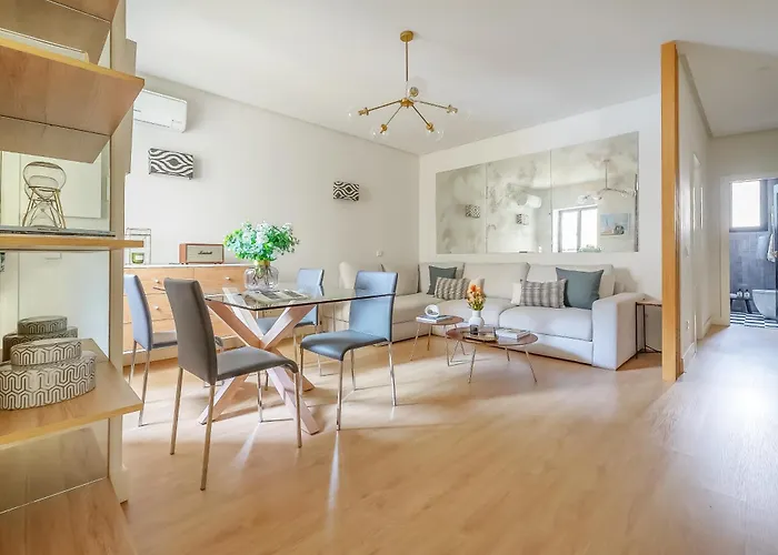 Moderno Y Elegante Apartamento En Barrio De Salamanca