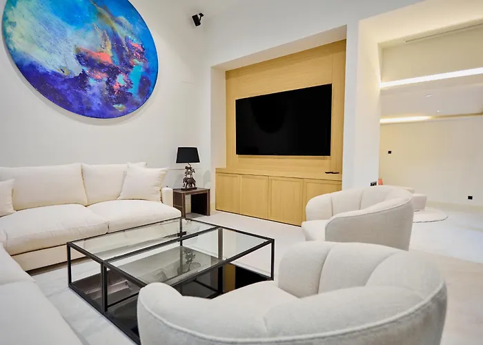 Espectacular Casa 9 Pax Bernabeu