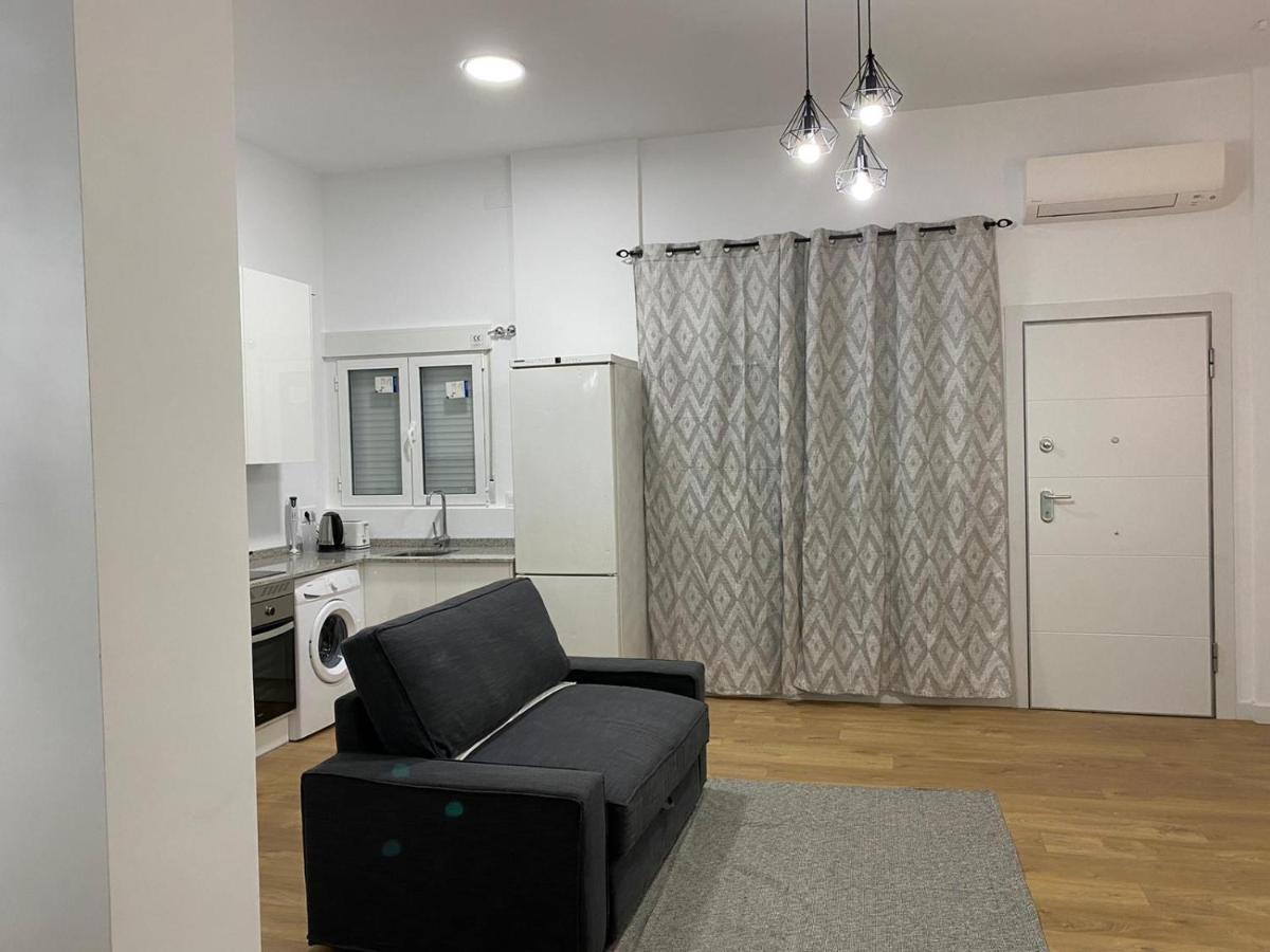 Aluche Aparment B Apartment