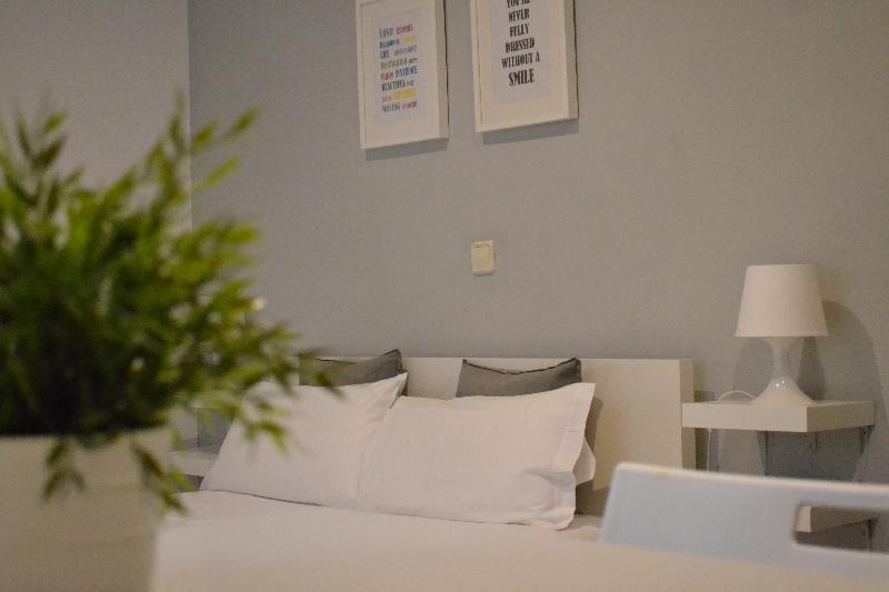 L&h Plaza Mayor Apartment