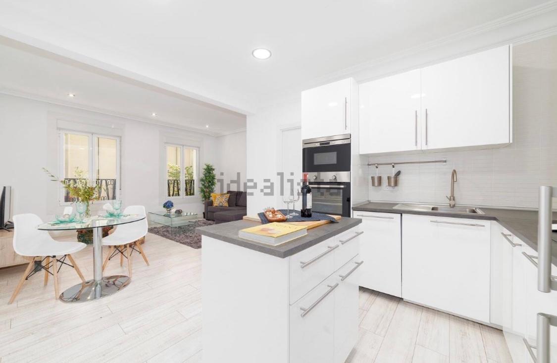 Beautiful And Comfortable Flat In Center Of Apartamento Madri