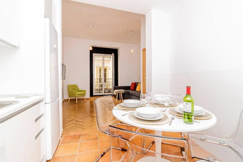 En Centro De Madrid, C/infantas 1-3 By Batuecas Apartment