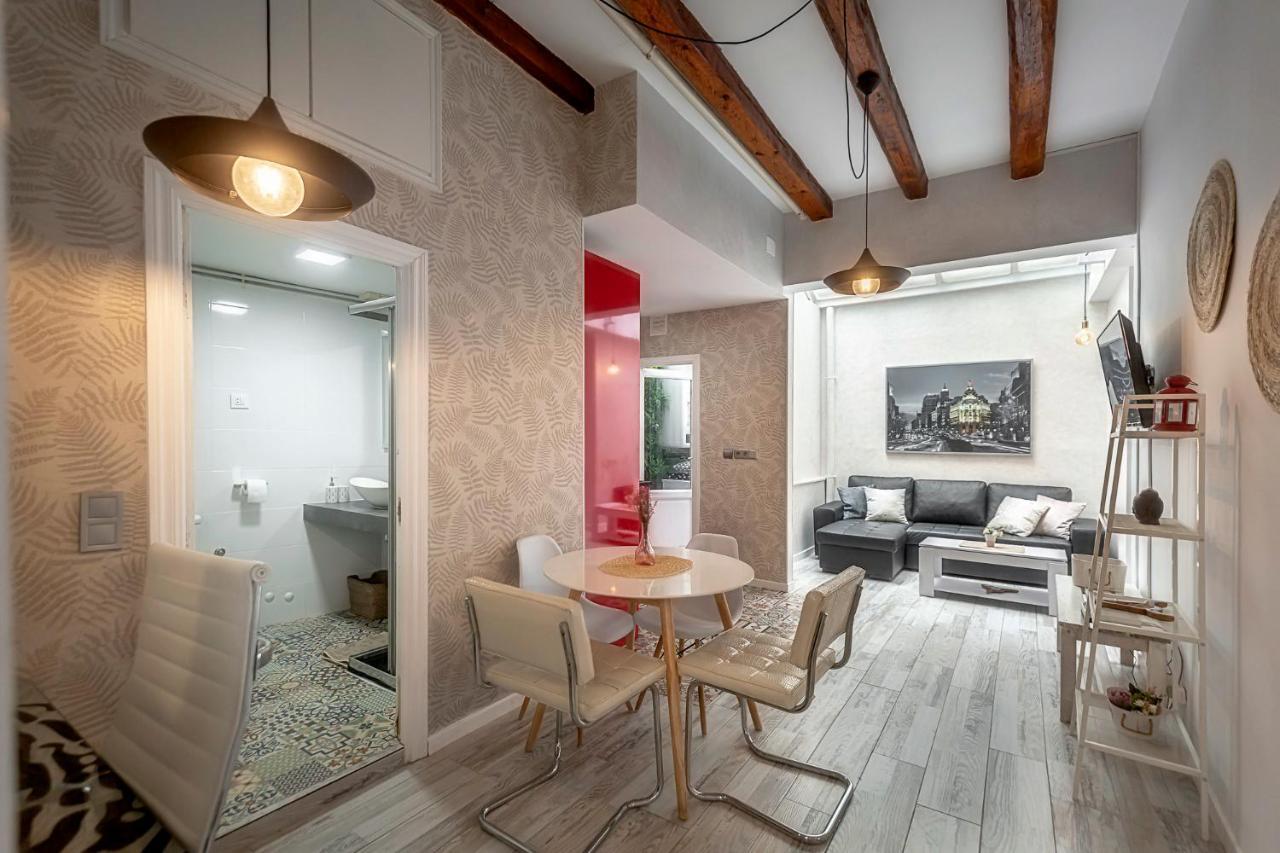 En Las Nubes De Atico En Calle Fuencarral Fnc22a1 Apartment Madrid