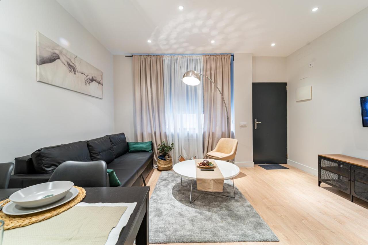 Edsam Black Apartamento *