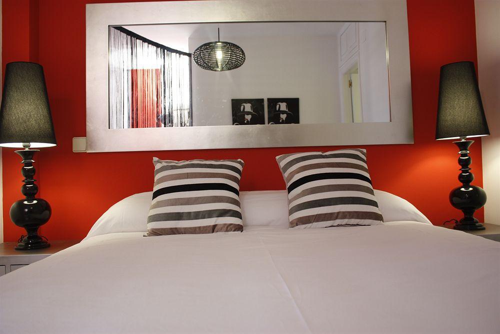 Apartment Wootravelling Plaza De Oriente Homtels