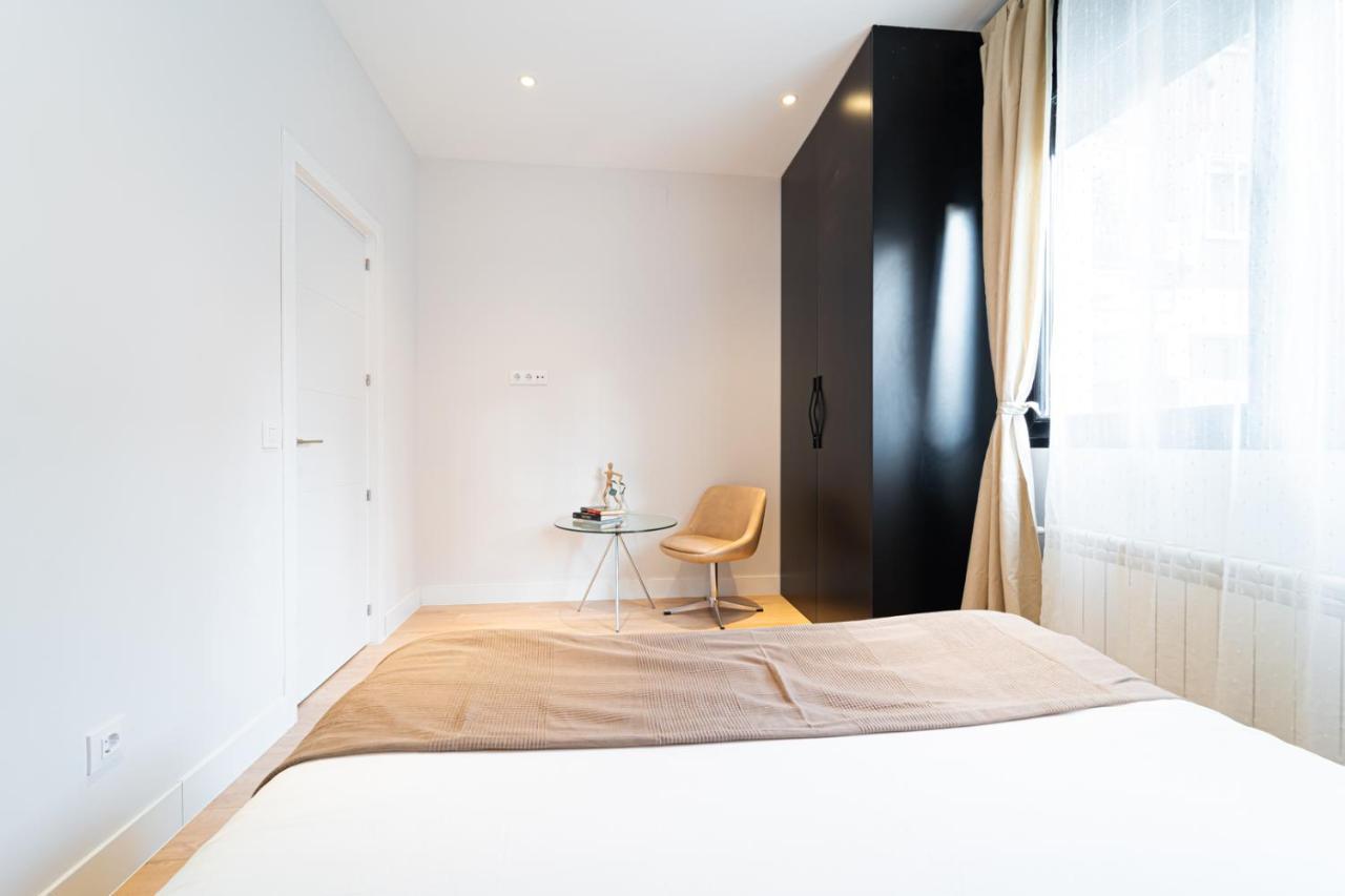 Apartamento Edsam Black