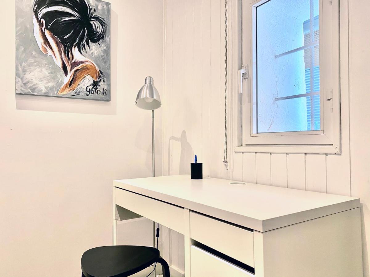Paseo Del Olmo Apartment *