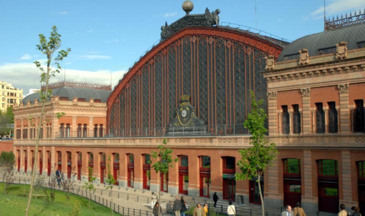 Fridda House Swimming Pool Atocha Lejlighed Madrid