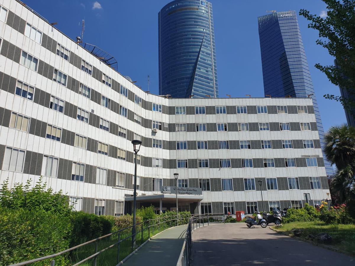 Bonito Apto Cinco Torres Plaza Castilla Madri