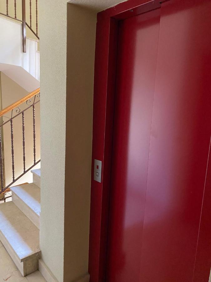Apartment Centro Barrio Embajadores 01 Madrid