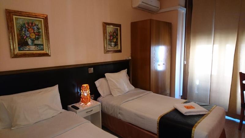 Ch Chelo Guest house Madrid