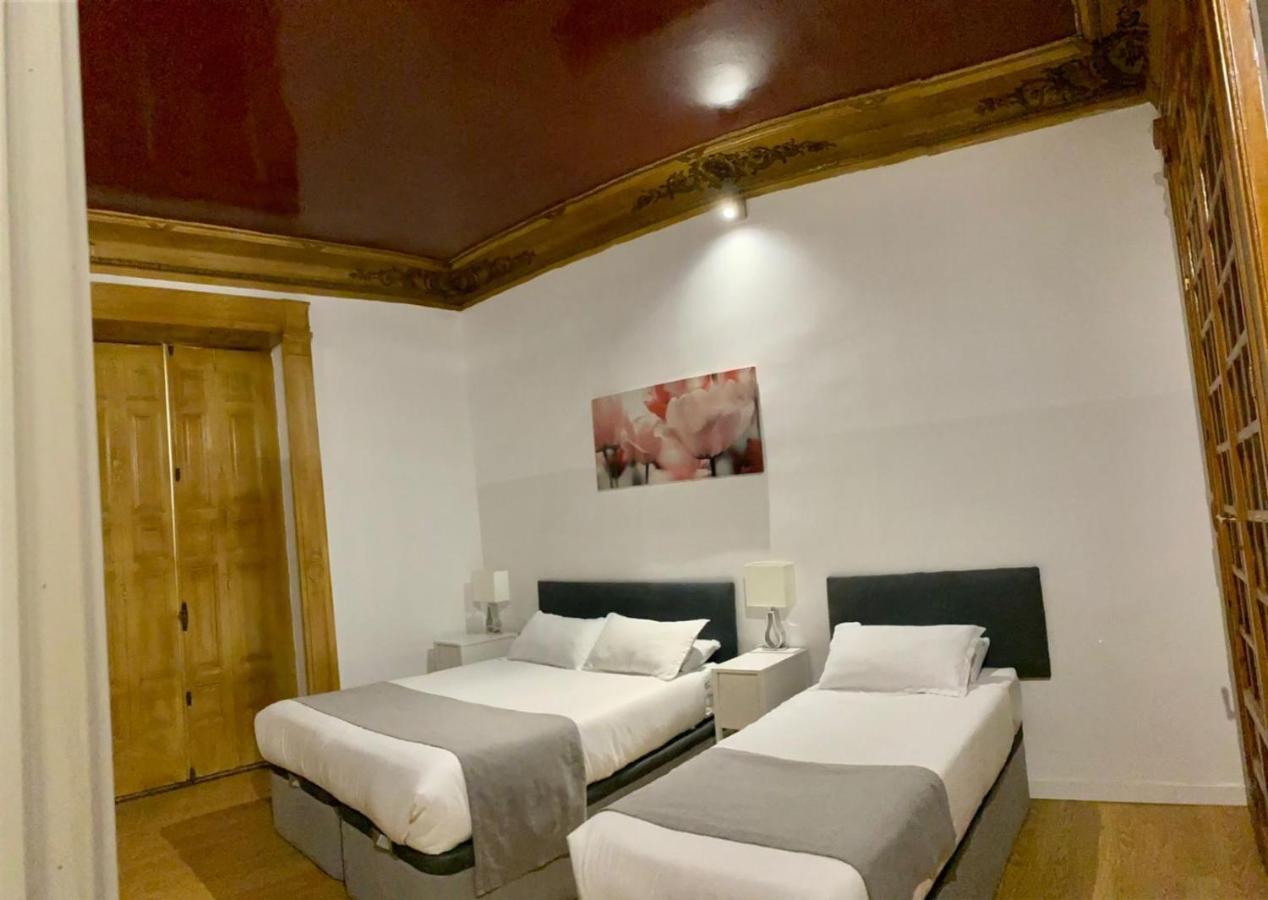 Guest house Opera Roost