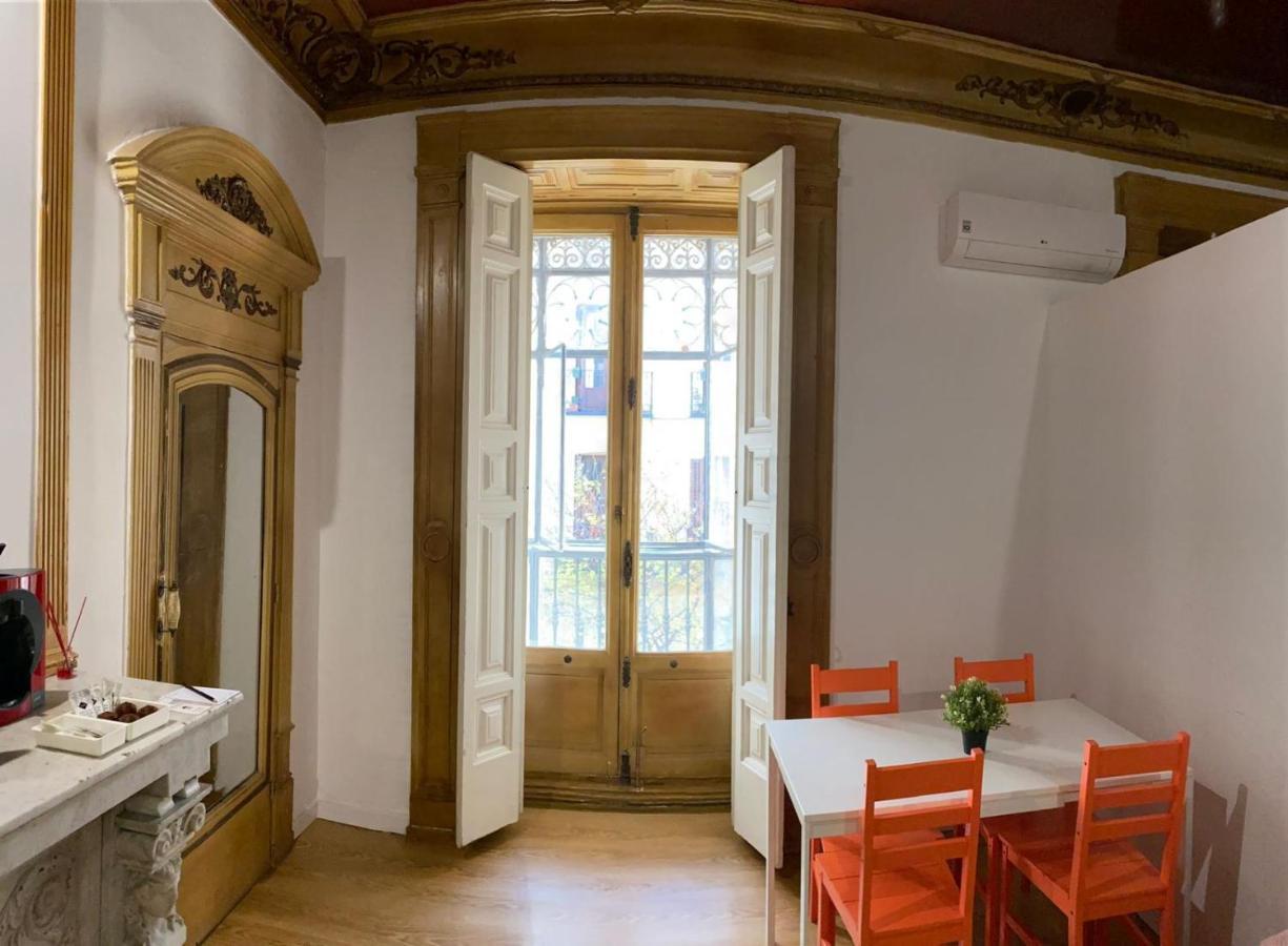 Opera Roost Guest house Madrid