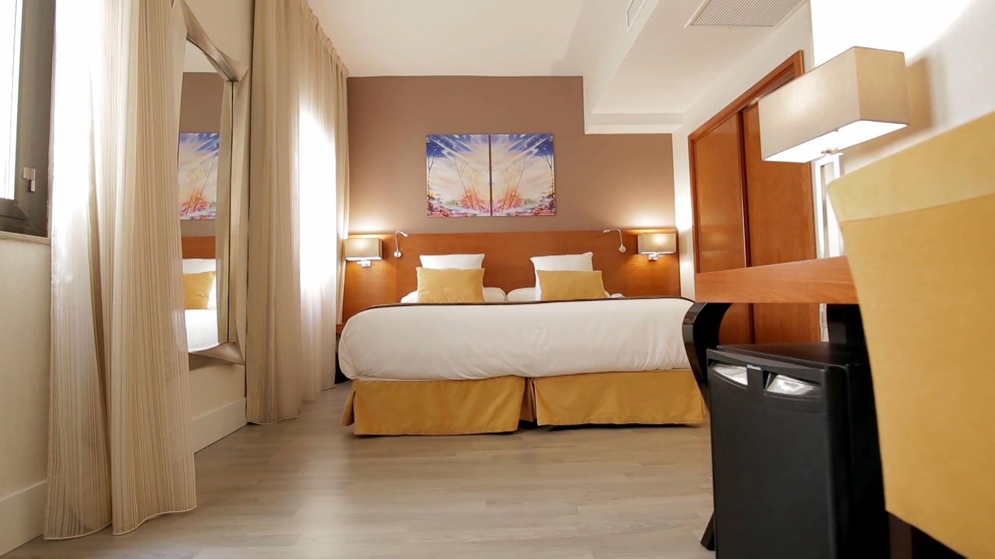 Puerta De Toledo Hotel 3*