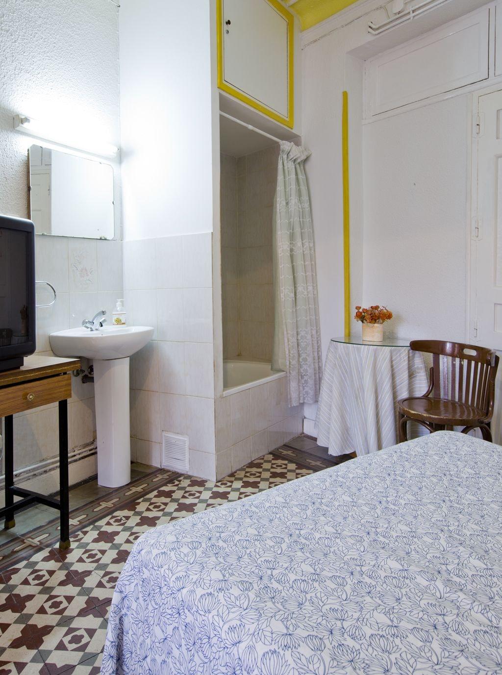 Gasthof New Life Madrid