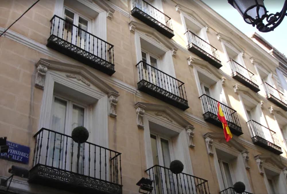 Lejlighedshotel Prado