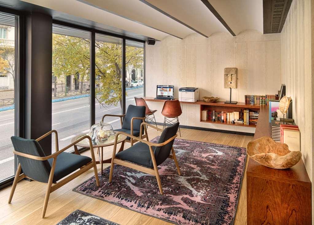 Hotel H10 Puerta De Alcala 4*