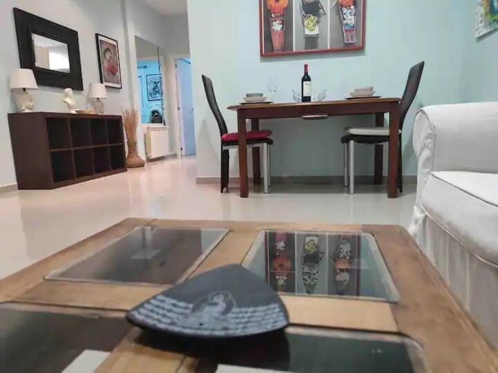 Privado Cerca De Ifema Y Aeropuerto *