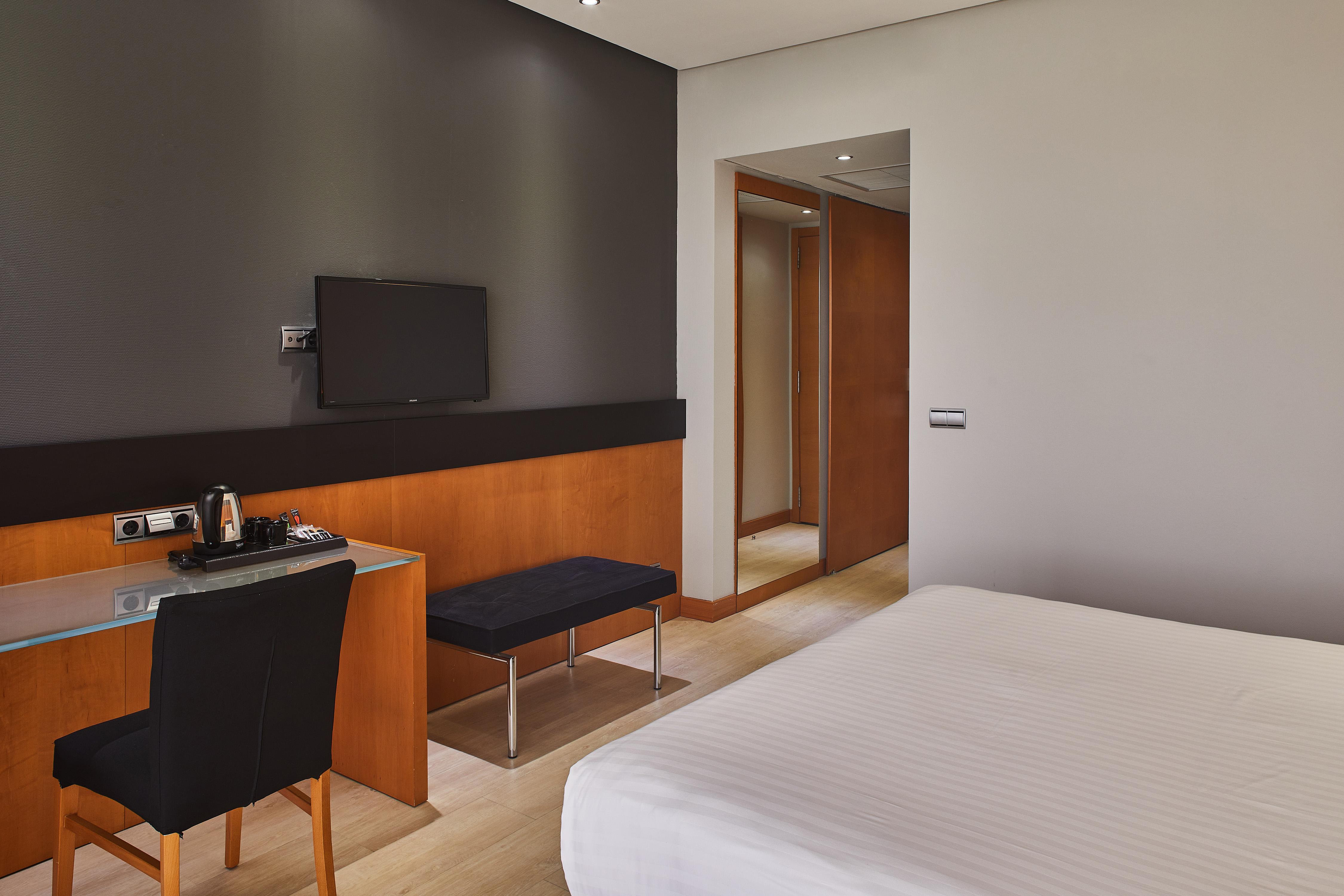 Silken Puerta 4* Madri