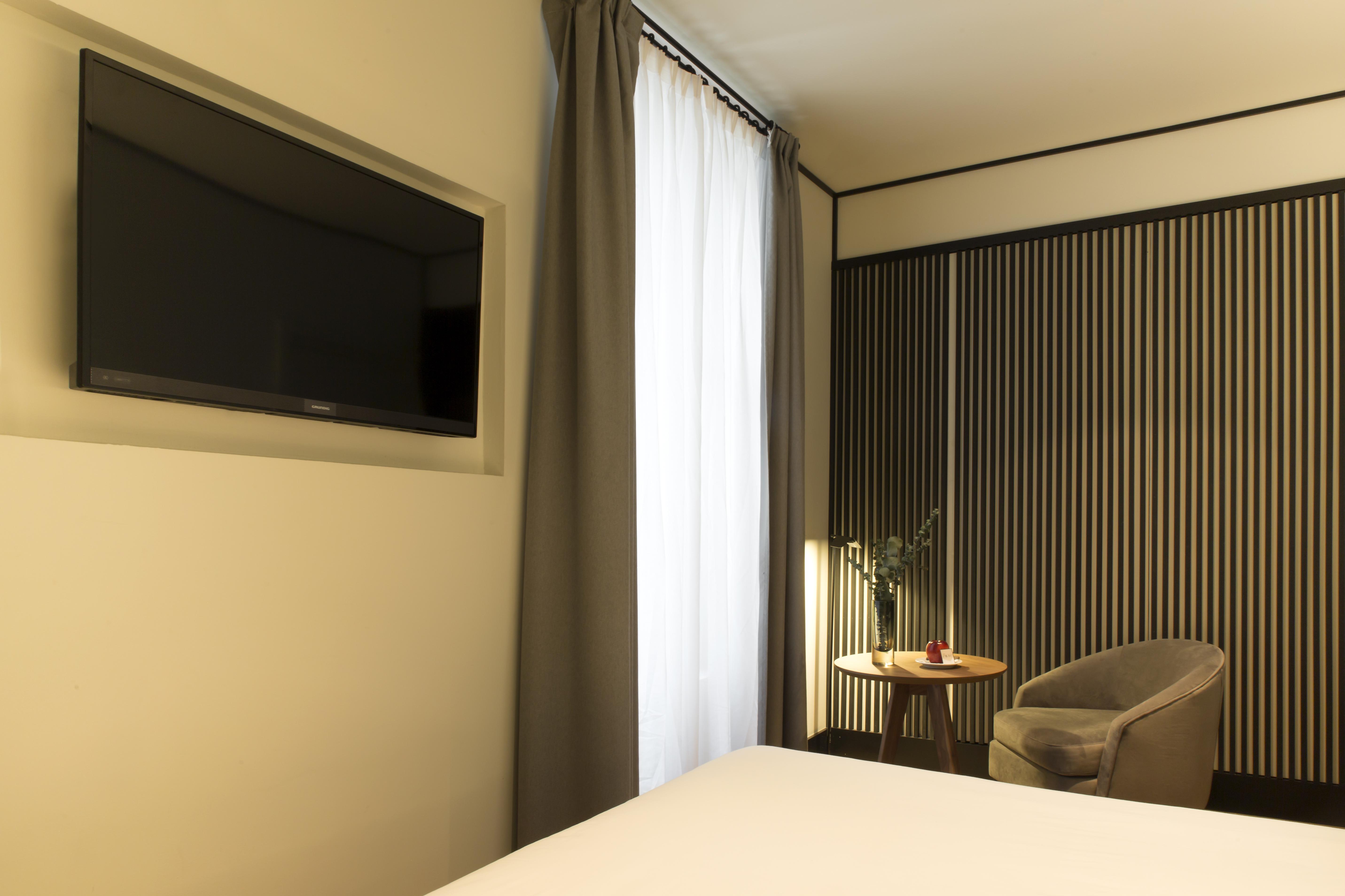 Hotel Icon Embassy