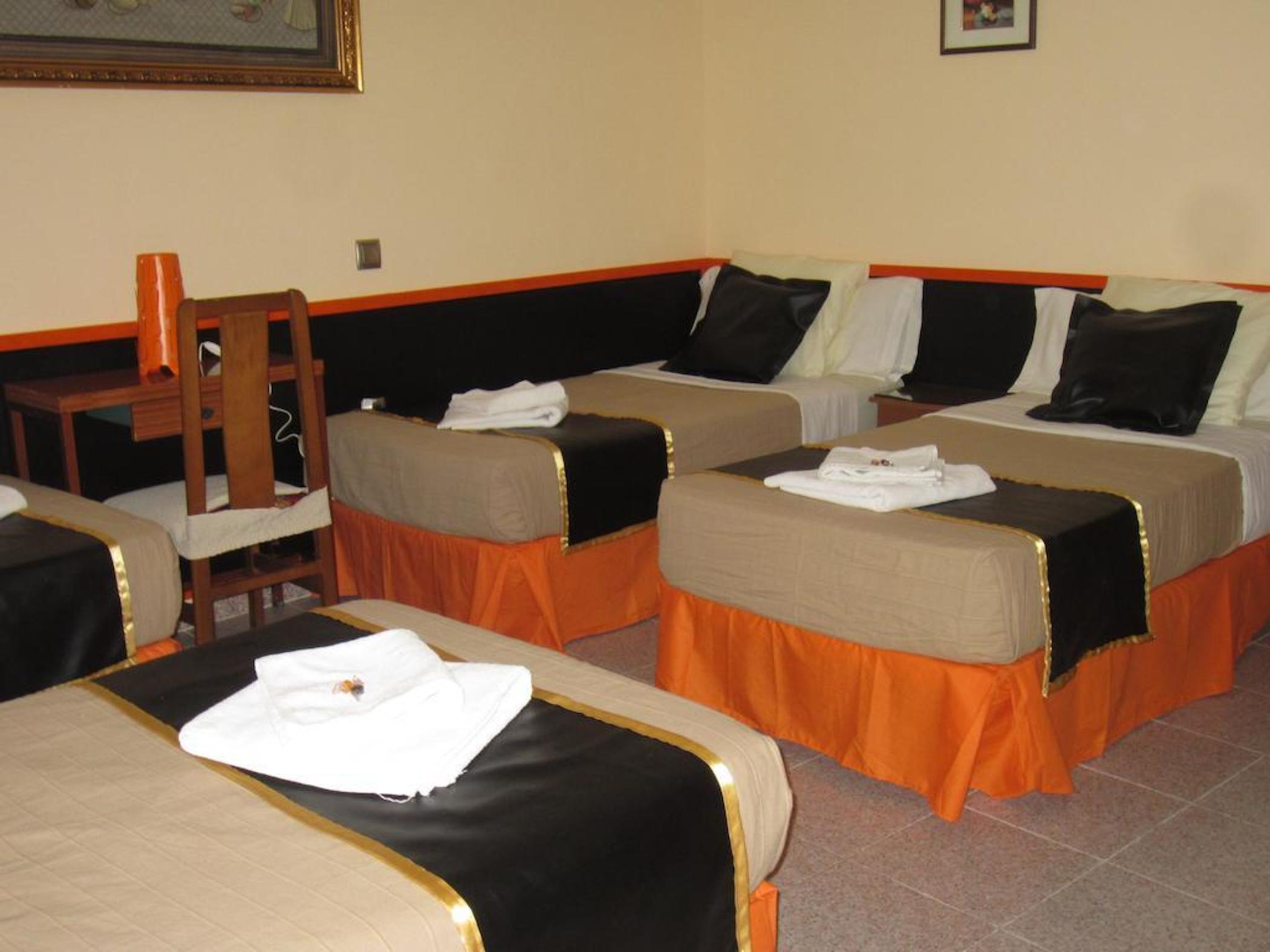 Ch Chelo Guest house Madrid