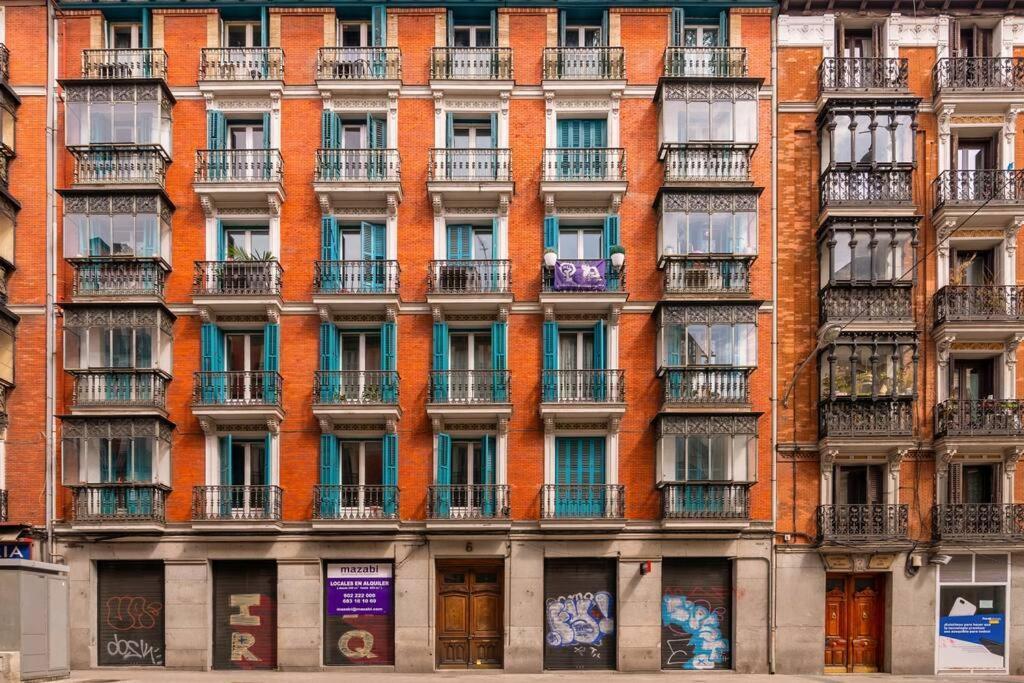 Modern In Downtown Area-2beds 1bath-plaza Mayor Lejlighed