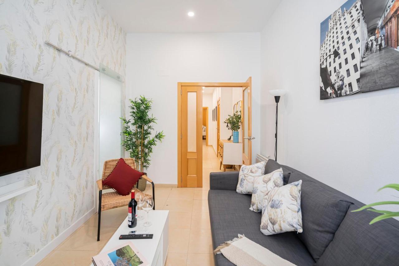 Apartment For Temporal Infantas Gran Via Inf1d