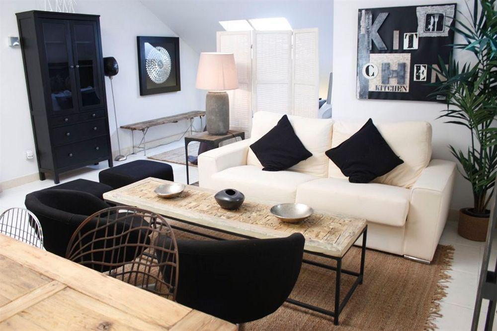 Apartment Wootravelling Plaza De Oriente Homtels